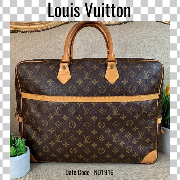 Louis Vuitton Other - Louis Vuitton business bag Laptop 2 Compartments